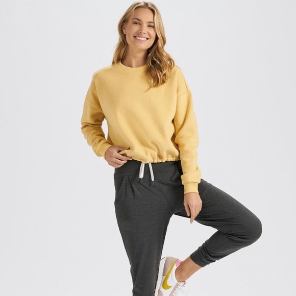 Vuori Sweaters - Vuori Women’s Restore Crew Pullover Sweater Golden
